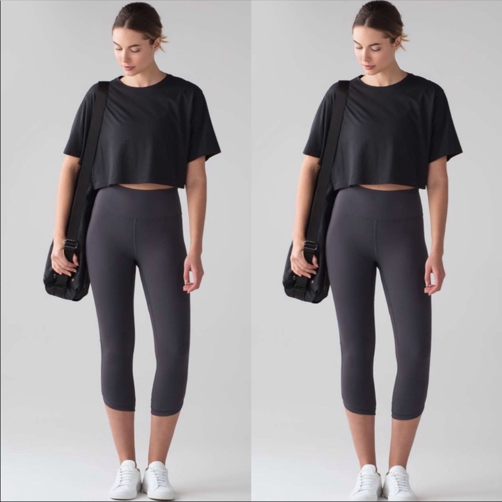 Lululemon crop open back tee